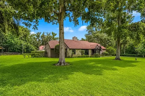 Exterior - 411 SW 38th St, Ocala, FL 34471 photo 5 of 29