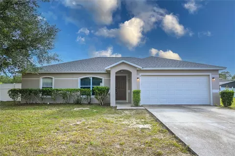 4 Hemlock Loop Trce, Ocala, FL 34472