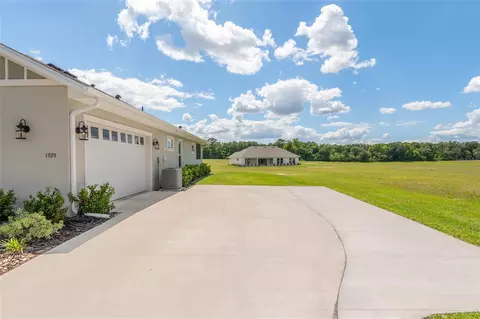 Exterior - 1929 NW 85th Loop, Ocala, FL 34475 photo 4 of 15