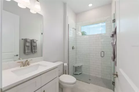 Bath - 1929 NW 85th Loop, Ocala, FL 34475 photo 5 of 5