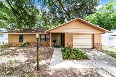 38 Almond Pass Dr, Ocala, FL 34472