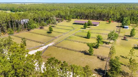 13531 SE 54th St, Morriston, FL 32668