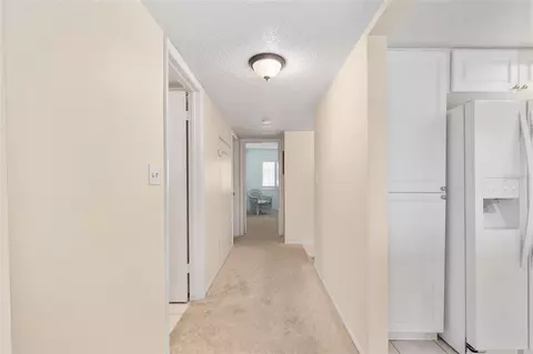 Entry Way - 467 SE Midway Dr #A, Ocala, FL 34472 photo 3 of 4