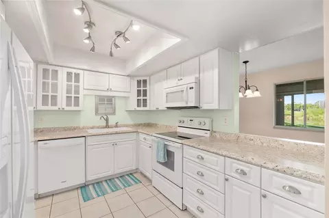 Kitchen - 467 SE Midway Dr #A, Ocala, FL 34472 photo 1 of 6