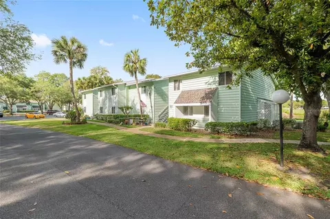 Exterior - 467 SE Midway Dr #A, Ocala, FL 34472 photo 2 of 14