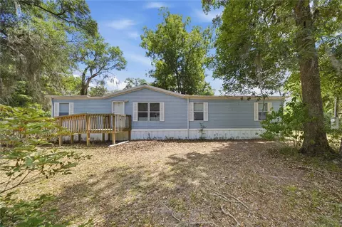 3290 NE 161st St, Citra, FL 32113