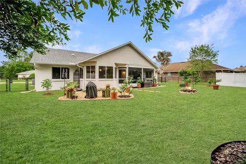 Exterior - 9 Buffalo View Ln, Palm Coast, FL 32137 photo 12 of 19