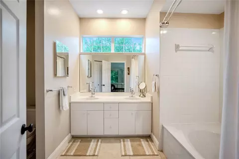 Bath - 9 Buffalo View Ln, Palm Coast, FL 32137 photo 1 of 4