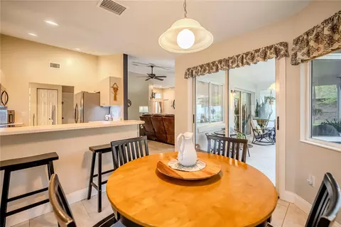 Dining - 9 Buffalo View Ln, Palm Coast, FL 32137 photo 3 of 3