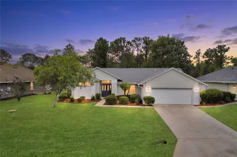 Exterior - 9 Buffalo View Ln, Palm Coast, FL 32137 photo 2 of 19