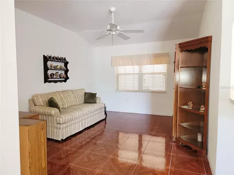 Living - 8090 SW 116th Loop, Ocala, FL 34481 photo 2 of 4