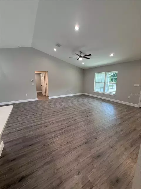 Living - 47 Pine Radl, Ocala, FL 34472 photo 5 of 6