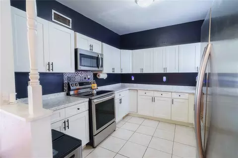 Kitchen - 3523 SE 6th St, Ocala, FL 34471 photo 1 of 2