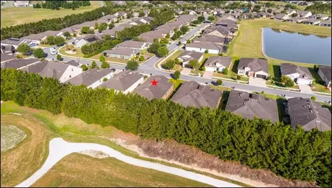 View/Area - 9221 SW 70th Loop, Ocala, FL 34481 photo 3 of 14