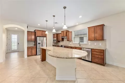 Kitchen - 9221 SW 70th Loop, Ocala, FL 34481 photo 1 of 5
