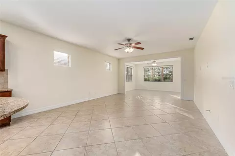 Living - 9221 SW 70th Loop, Ocala, FL 34481 photo 5 of 10