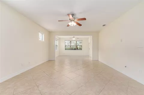 Living - 9221 SW 70th Loop, Ocala, FL 34481 photo 7 of 10