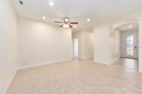 Living - 9221 SW 70th Loop, Ocala, FL 34481 photo 3 of 10