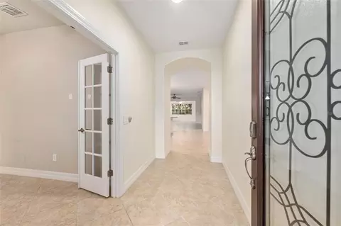 Entry Way - 9221 SW 70th Loop, Ocala, FL 34481 photo 1 of 2