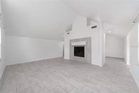 Living - 2159 SE 7th Ter, Ocala, FL 34471 photo 2 of 5