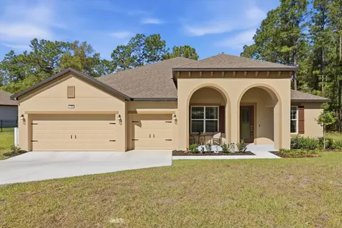 7 Bells Of Ireland Ct, Homosassa, FL 34446