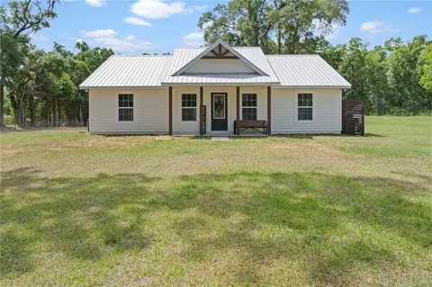 17230 NE 41st St, Williston, FL 32696
