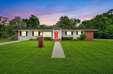 1910 NW 14th St, Ocala, FL 34475
