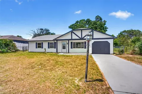 329 Oak Track Dr, Ocala, FL 34472