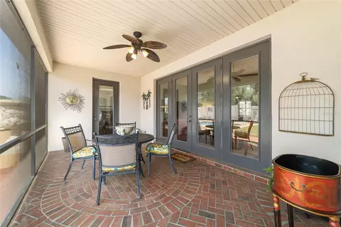 Exterior - 2806 SE 30th St, Ocala, FL 34471 photo 3 of 9
