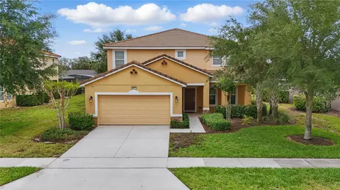 4147 Oaktree Dr, Davenport, FL 33837