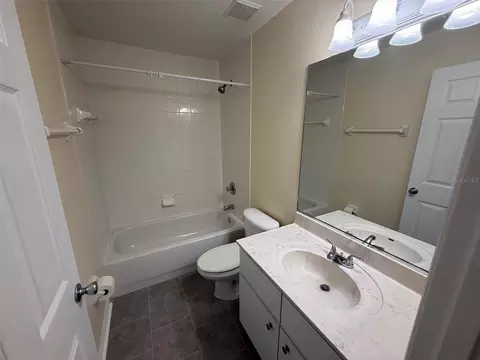 Bath - 5704 Pecan Rd, Ocala, FL 34472 photo 4 of 4