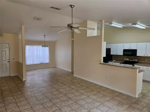 Living - 5704 Pecan Rd, Ocala, FL 34472 photo 4 of 4