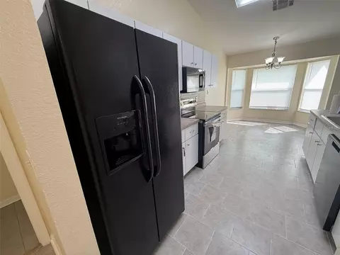 Kitchen - 5704 Pecan Rd, Ocala, FL 34472 photo 2 of 2