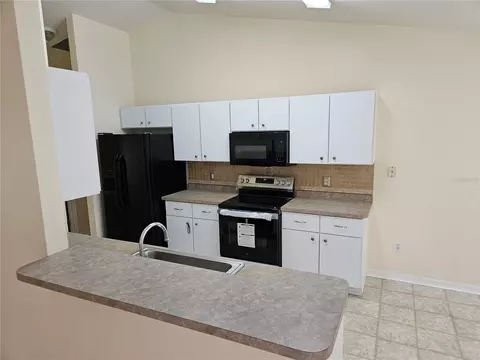 Kitchen - 5704 Pecan Rd, Ocala, FL 34472 photo 3 of 4