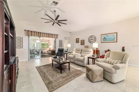 Living - 6370 SW 117th Loop, Ocala, FL 34476 photo 2 of 6