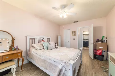 Bedroom - 3535 NE Fort King St #261, Ocala, FL 34470 photo 2 of 3