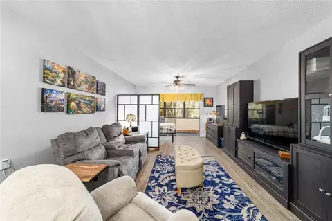 Living - 3535 NE Fort King St #261, Ocala, FL 34470 photo 3 of 3