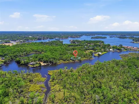 650 Miller Creek Rd, Crystal River, FL 34428