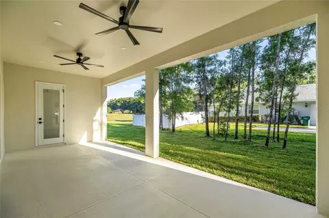 Exterior - 2120 SE 41st Ave, Ocala, FL 34471 photo 4 of 7