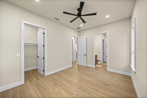 Bedroom - 2120 SE 41st Ave, Ocala, FL 34471 photo 3 of 4
