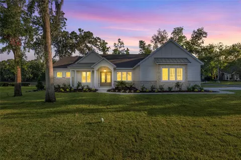 Exterior - 2120 SE 41st Ave, Ocala, FL 34471 photo 5 of 7