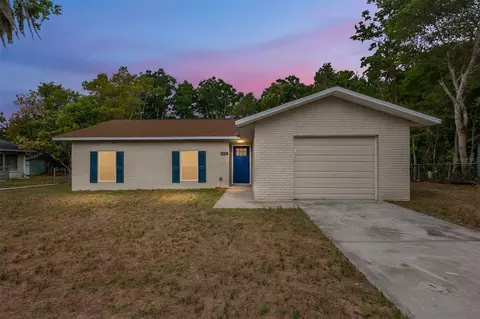 9318 SE Maricamp Rd, Ocala, FL 34472