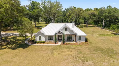 21561 SE 30 St, Williston, FL 32696