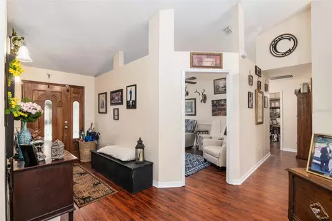 Entry Way - 275 SE 34th Pl, Ocala, FL 34471 photo 1 of 3