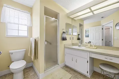 Bath - 8152 SW 108th Loop, Ocala, FL 34481 photo 1 of 3