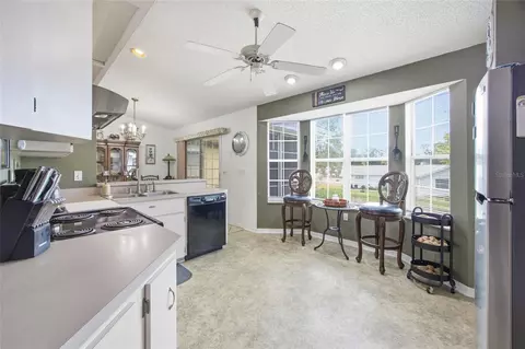 Kitchen - 8152 SW 108th Loop, Ocala, FL 34481 photo 2 of 3
