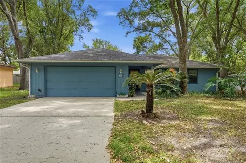 31 Almond Pass Dr, Ocala, FL 34472