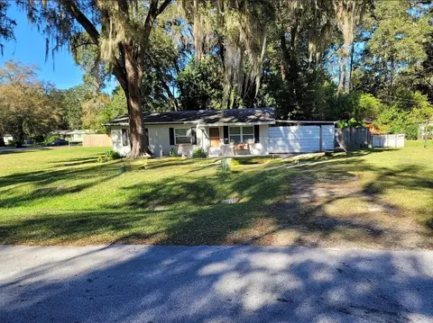 Exterior - 4808 NE 3rd Pl, Gainesville, FL 32641 photo 1 of 2