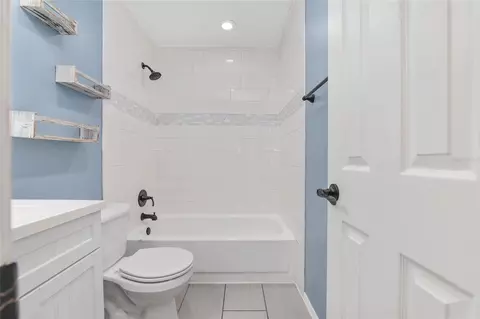 Bath - 69 Sapphire Rd, Ocala, FL 34472 photo 4 of 4
