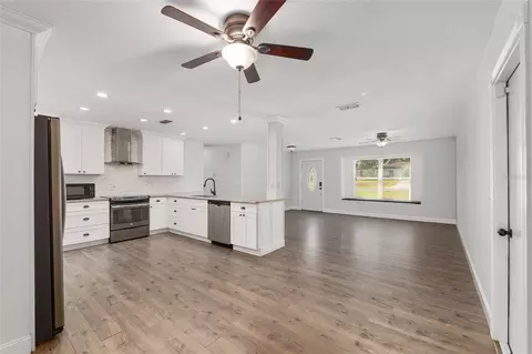Living - 69 Sapphire Rd, Ocala, FL 34472 photo 7 of 10